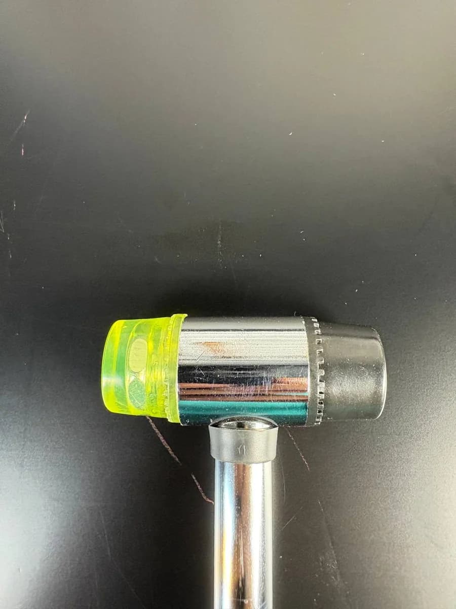 Kısa Plastik Çekiç 2