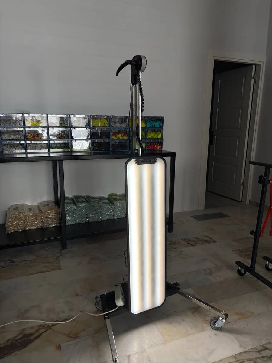 Ayaklı Lamba | İthal 4