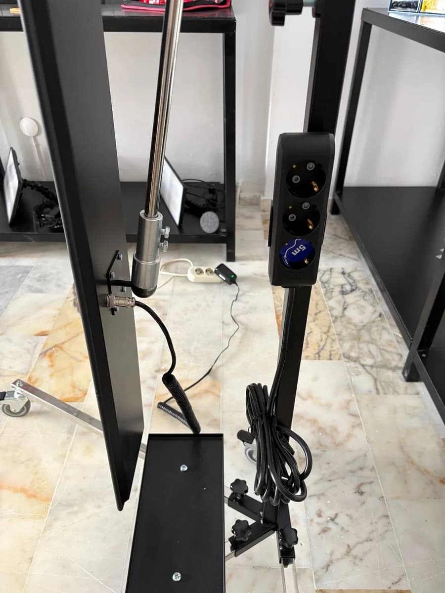 Ayaklı Lamba | 6 Ledli 2